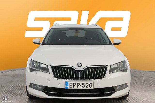 Skoda Superb 2