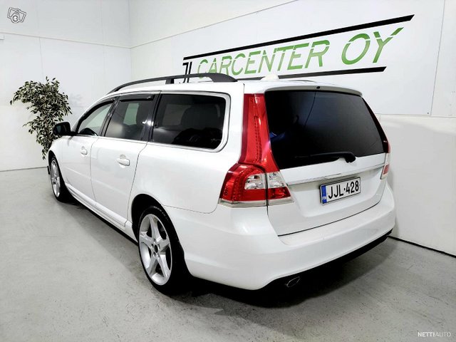 Volvo V70 6