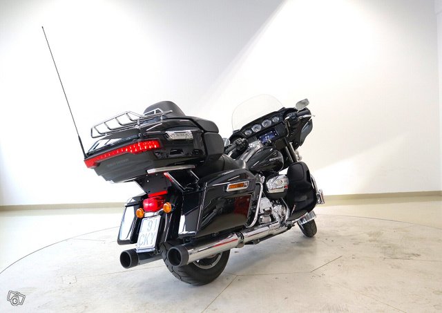 Harley-Davidson TOURING 3