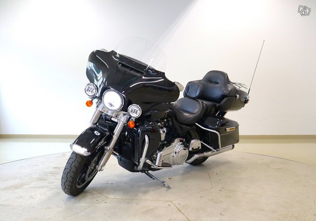 Harley-Davidson TOURING 7