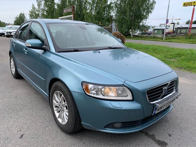 Volvo S40 4