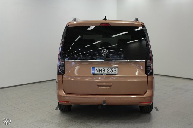 VOLKSWAGEN Caddy 4