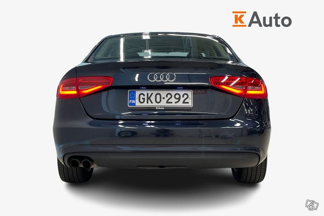 AUDI A4 3