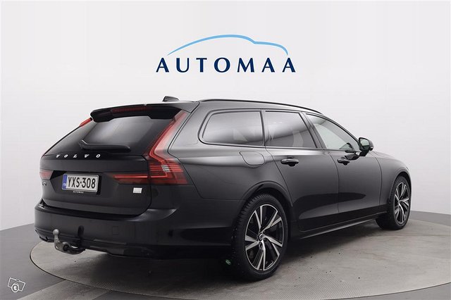 Volvo V90 6