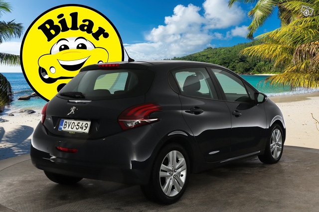 Peugeot 208 5