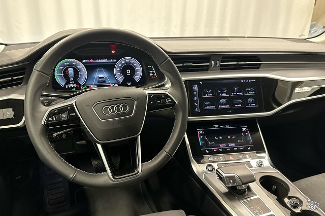 Audi A6 8