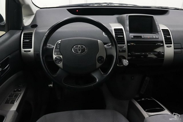 Toyota Prius 15