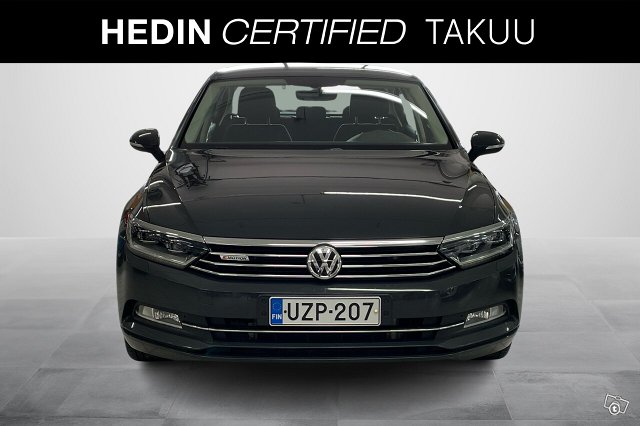 VOLKSWAGEN PASSAT 4