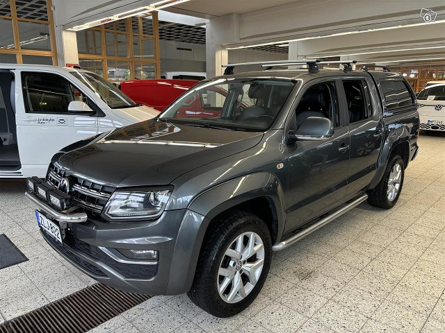 VOLKSWAGEN Amarok