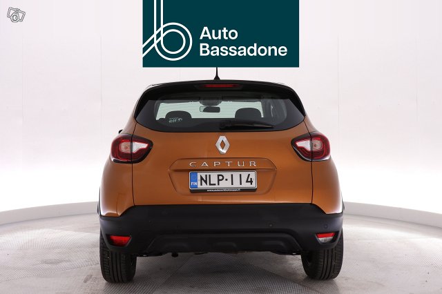 RENAULT Captur 5