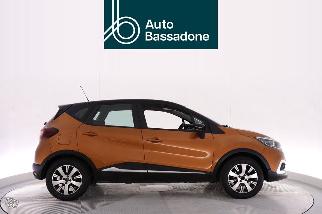 RENAULT Captur 7