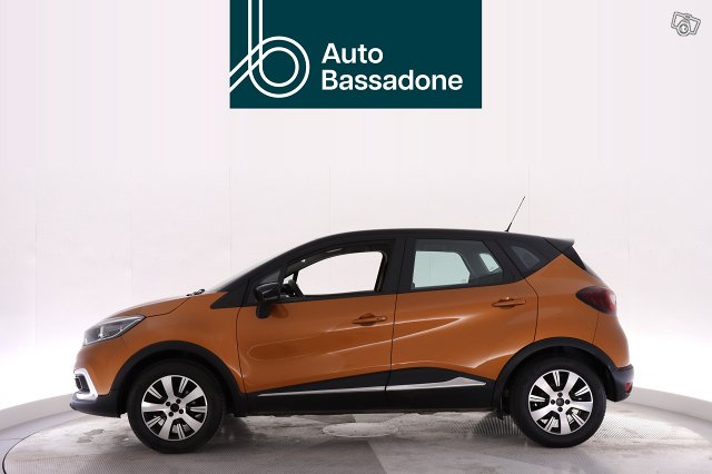 RENAULT Captur 8