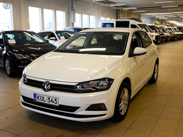 VOLKSWAGEN Polo