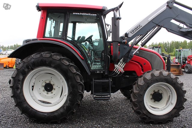 Valtra N141 Advance + Q55 50 km/h 4