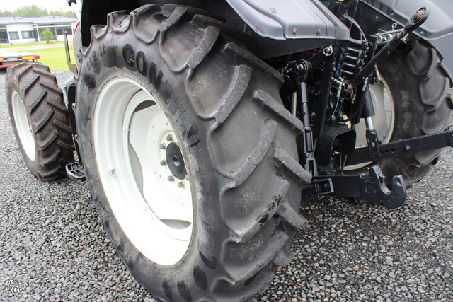 Valtra N141 Advance + Q55 50 km/h 9