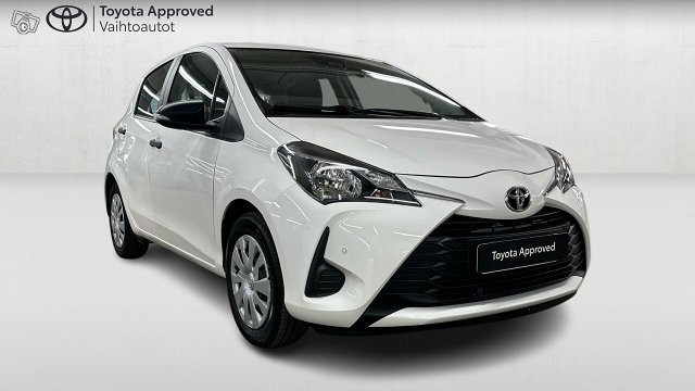 Toyota Yaris 6