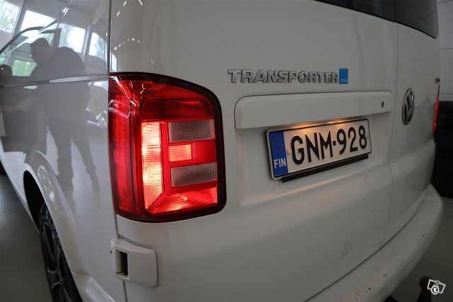 VOLKSWAGEN Transporter 20