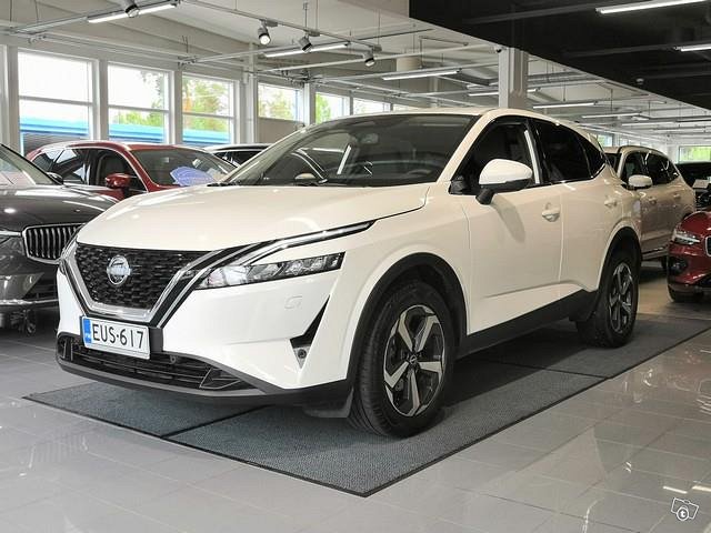 NISSAN Qashqai 1