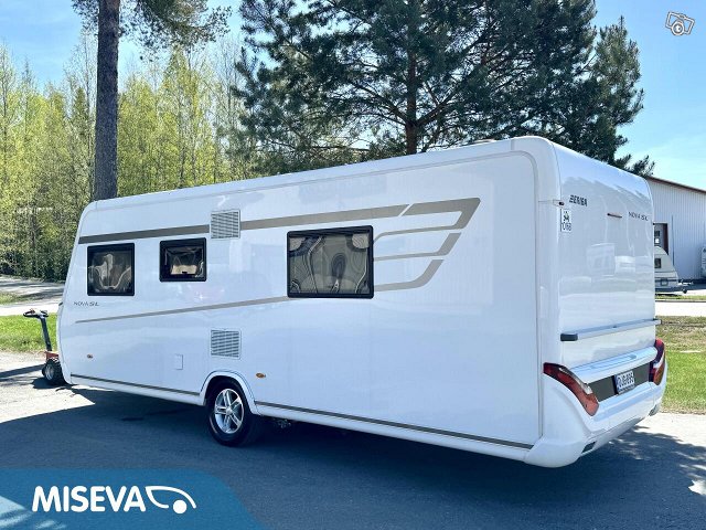 Hymer Eriba Nova 9