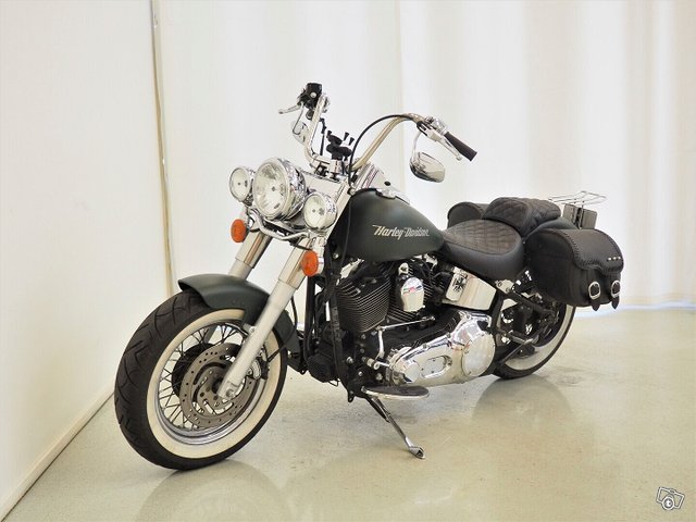 Harley-Davidson Softail 6