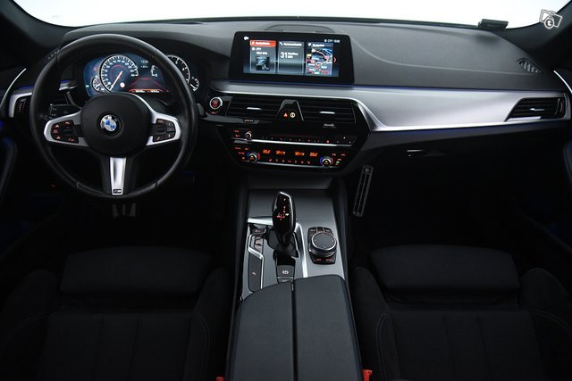 BMW 520 16