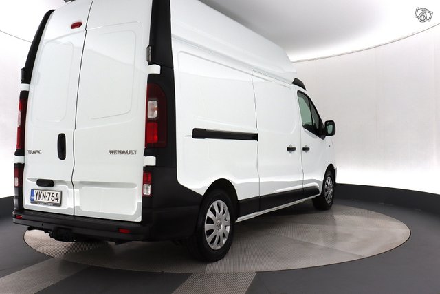 Renault Trafic 5