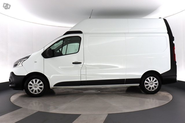 Renault Trafic 7