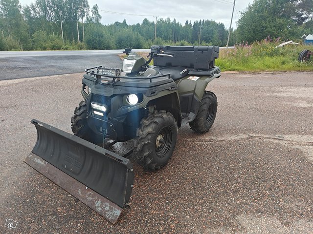 Polaris sportsman forest 500 4x4, kuva 1