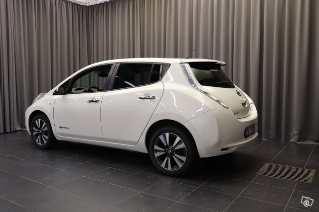 Nissan Leaf 2