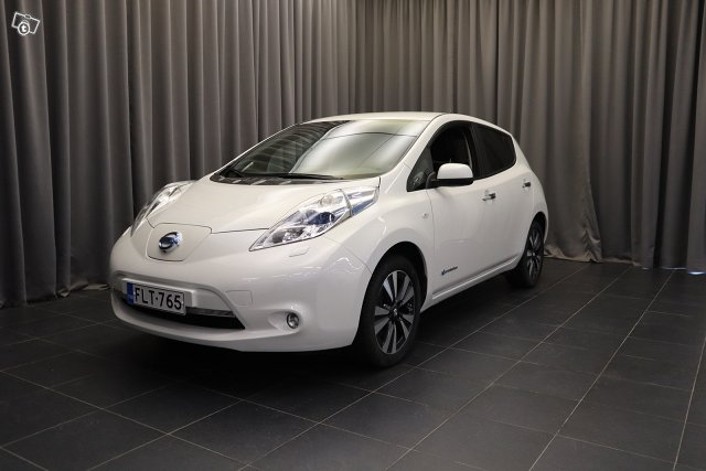 Nissan Leaf 4