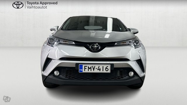 Toyota C-HR 7