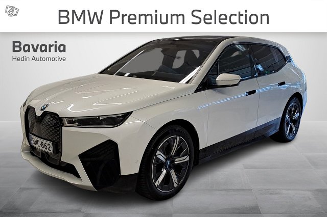 BMW IX, kuva 1