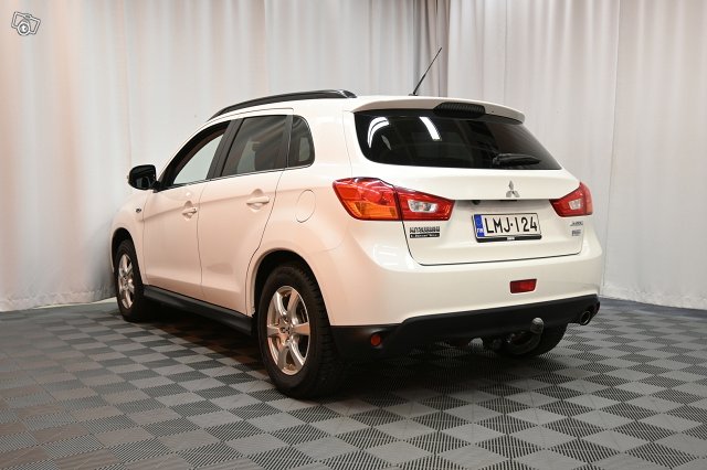 Mitsubishi ASX 5