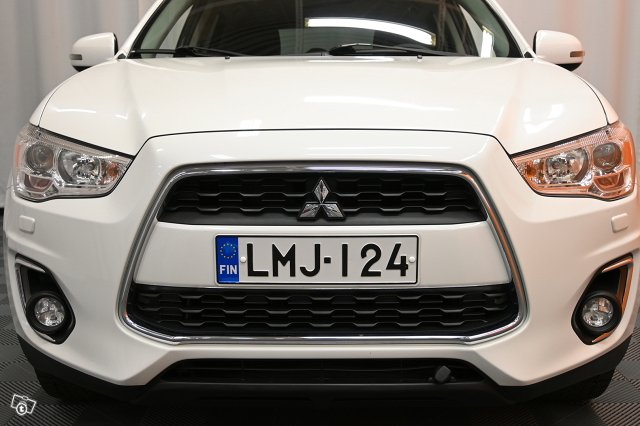 Mitsubishi ASX 10