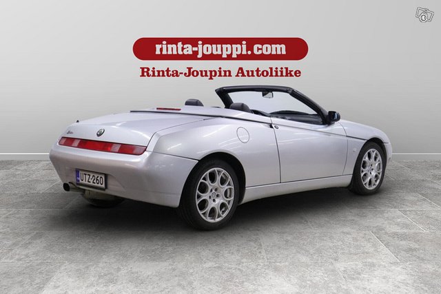 Alfa Romeo Spider 7