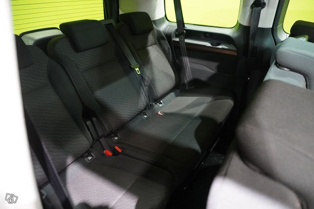 Toyota Proace Verso 13