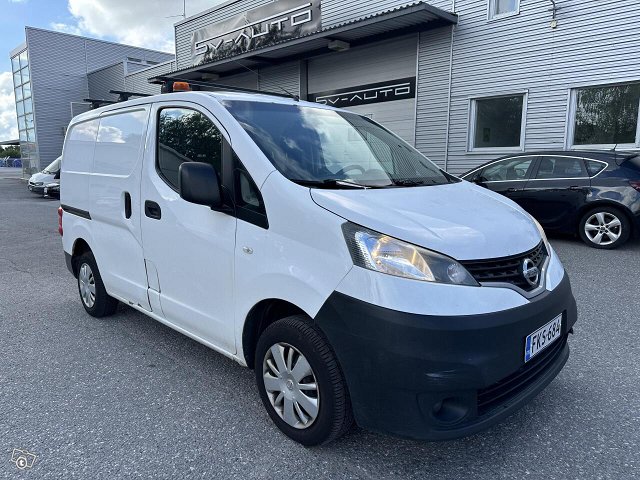 Nissan NV200 1