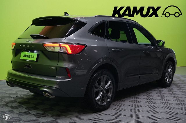 Ford Kuga 4