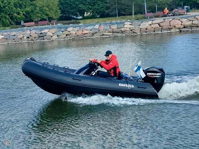 Brig Eagle 380 rib-vene 3