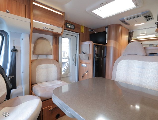 Adria Coral S 670SLL 13