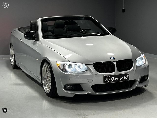 BMW 320 1