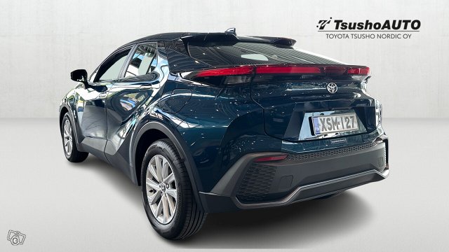 Toyota C-HR 3