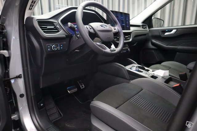 Ford Kuga 8