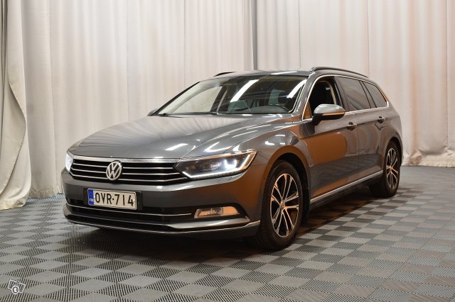 Volkswagen Passat 4