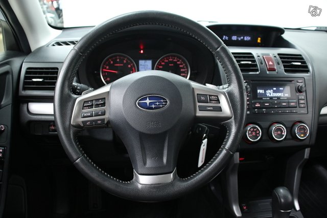 Subaru Forester 14