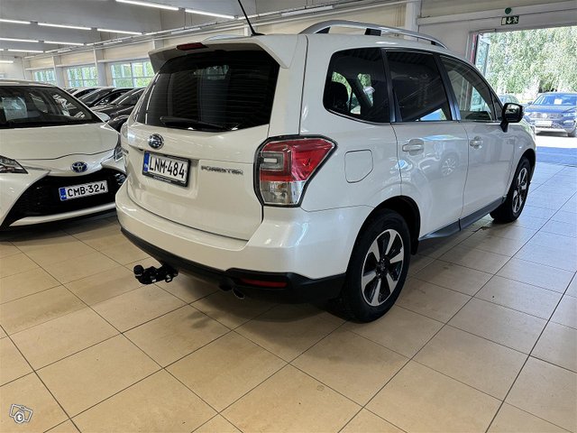 Subaru Forester 4