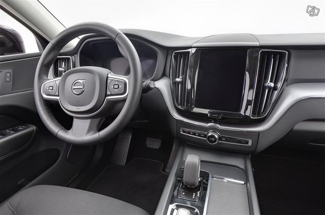 VOLVO XC60 10