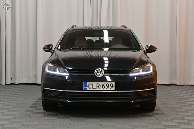 Volkswagen Golf 2