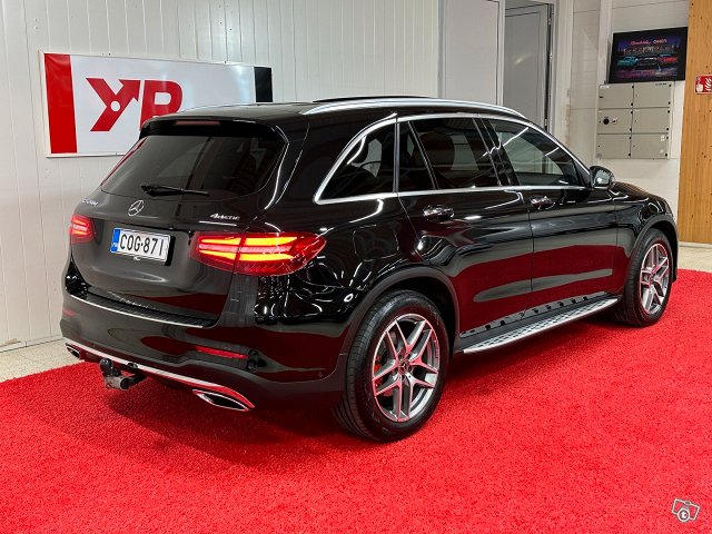 Mercedes-Benz GLC 3