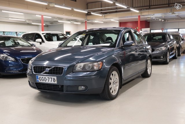 Volvo S40